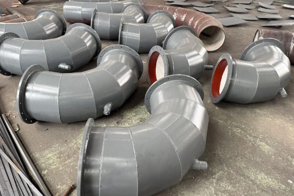 耐磨弯头的外部背弧面耐磨